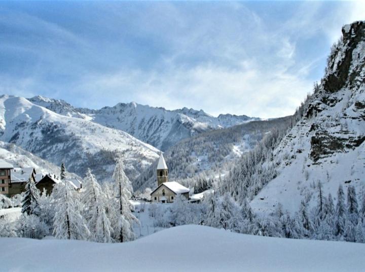 Saint-Dalmas-le-Selvage La Maison Basse المظهر الخارجي الصورة