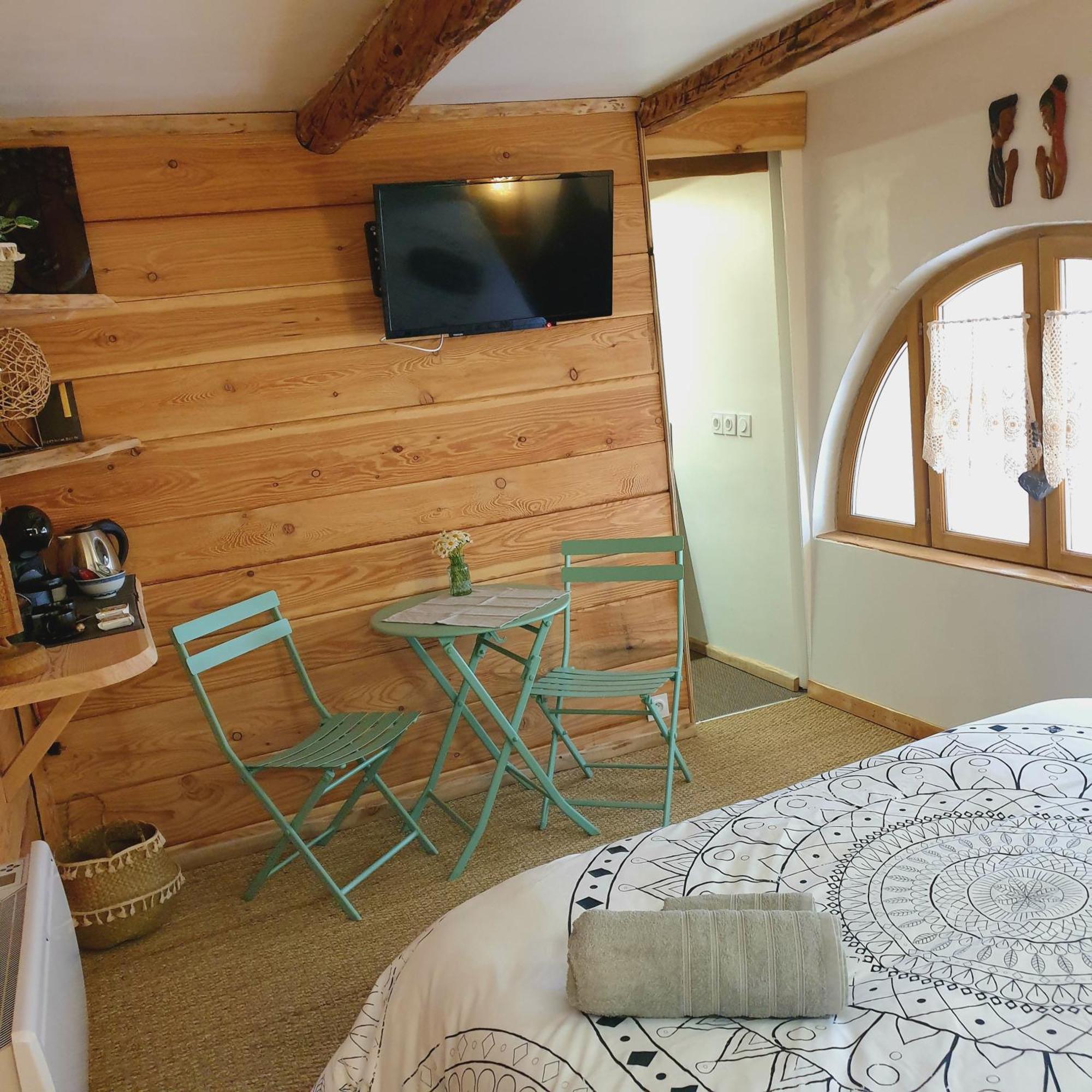 Saint-Dalmas-le-Selvage La Maison Basse الغرفة الصورة